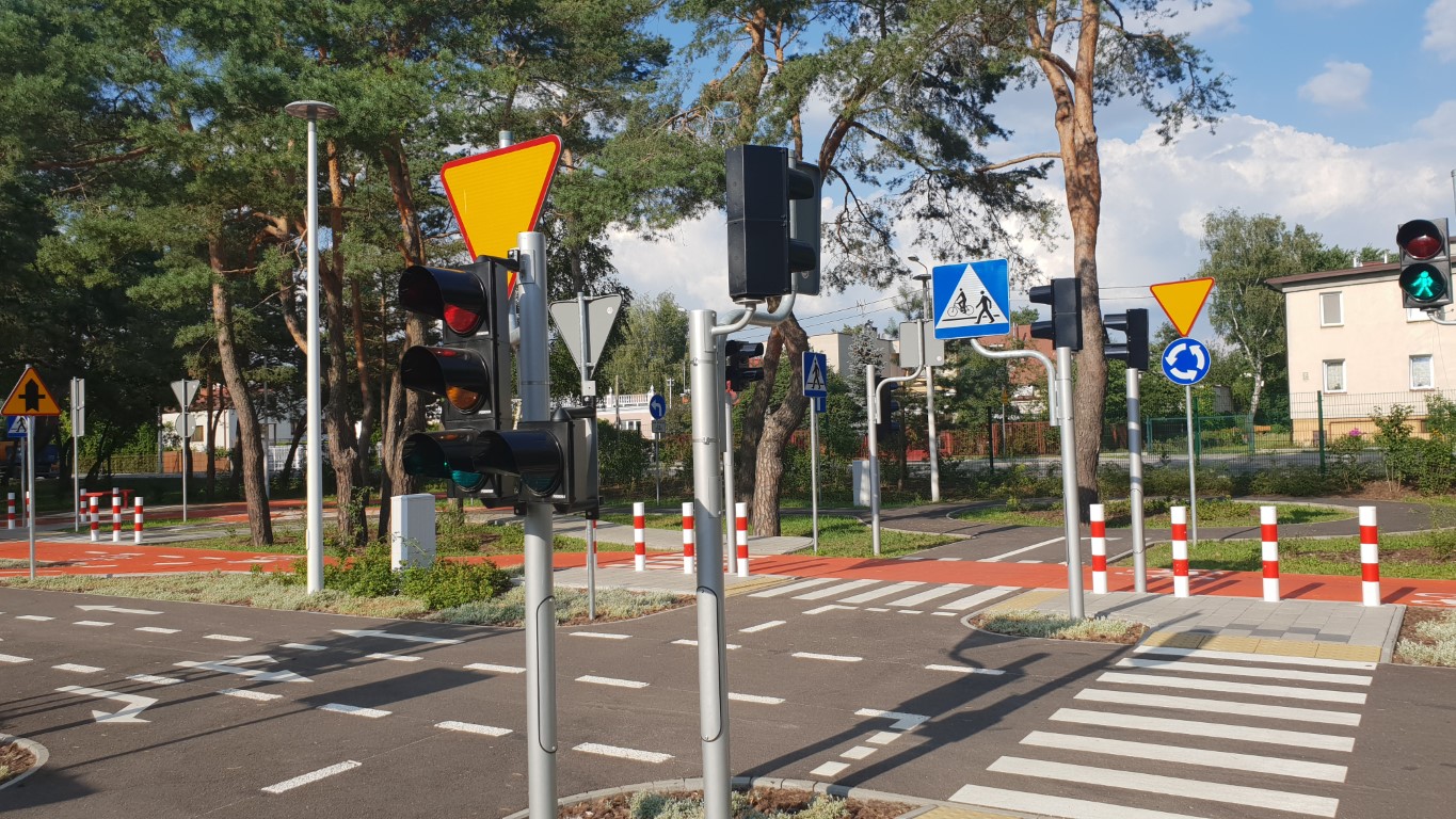 Miasteczko rowerowe i ruchu drogowego, czyli miejsca, które łączą zabawę z edukacją